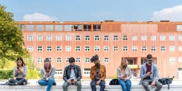 New US College Admissions Testing Changes 2025: What You Need to Know - Cover Image