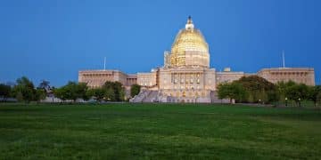 Federal Government Shutdown Averted: Congress Passes Last-Minute Funding Bill - Cover Image