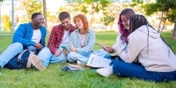 The Ultimate Guide to US College Scholarships: Finding and Winning Awards - Cover Image